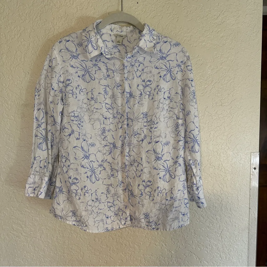 LL Bean Top Womens Small Floral Blue White Linen‎ Button Up 3/4 Sleeve Shirt - Image 4