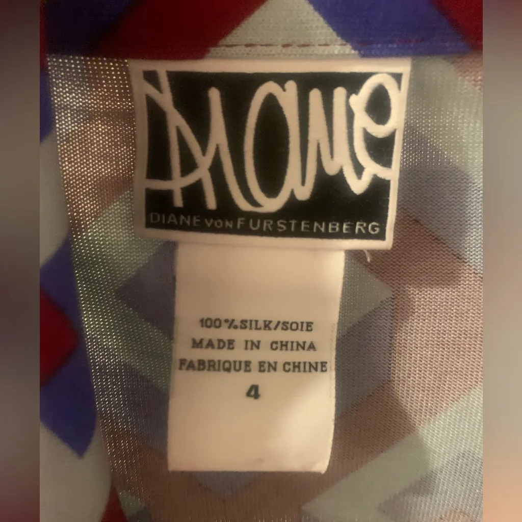 Diane Von Furstenberg NEW Jeanne Silk Red & Blue Geometric Wrap Dress Size 4 - Image 12