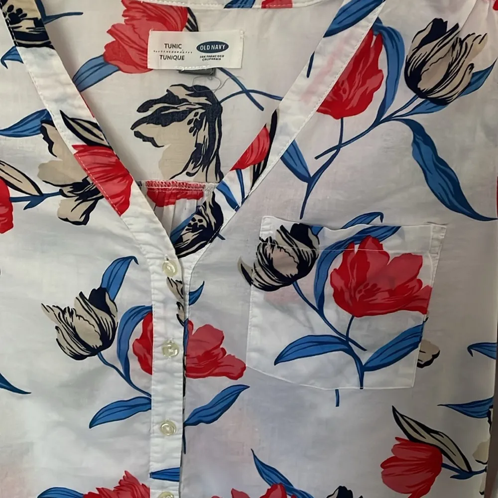 Old Navy Floral Tunic Small - Image 4