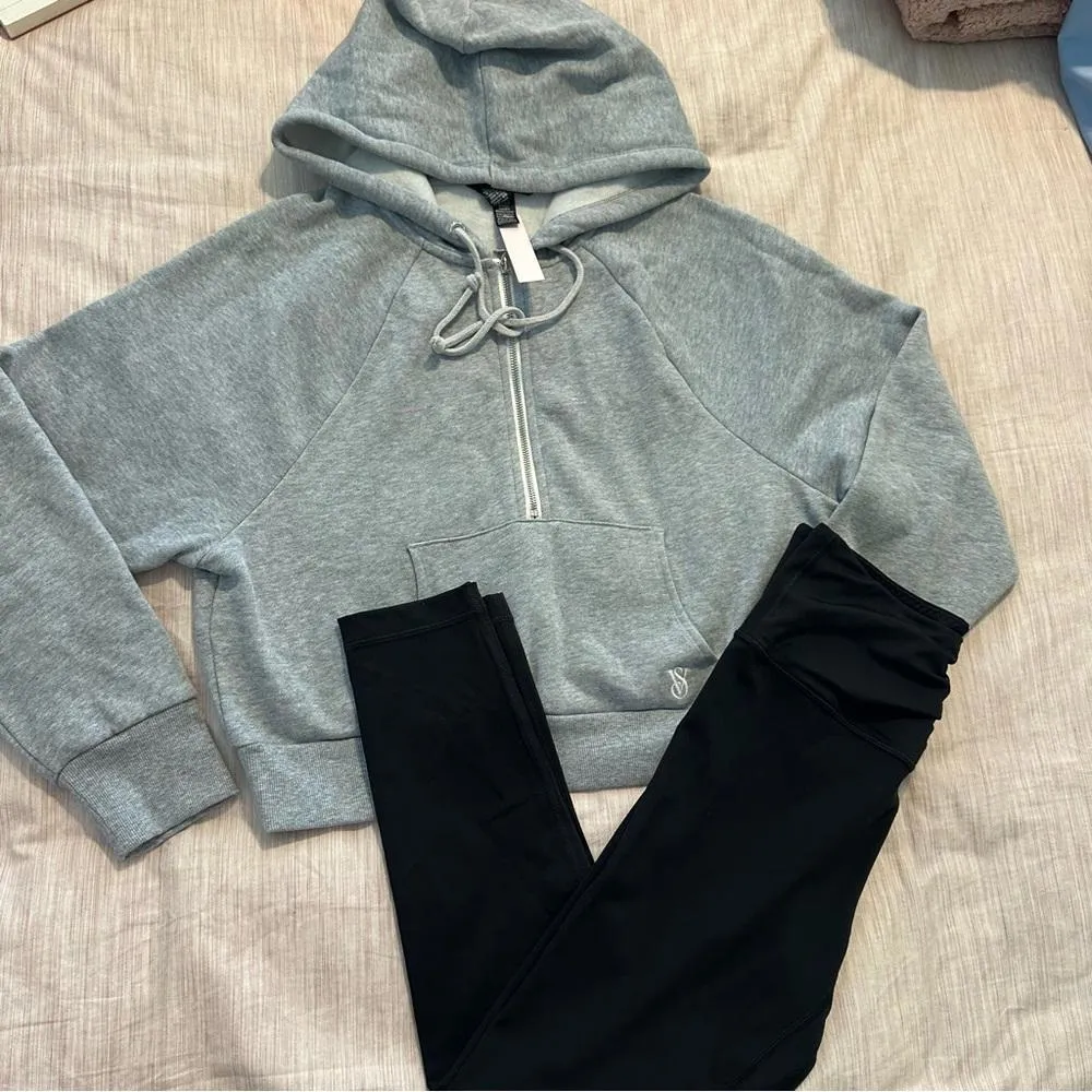 Victoria’s Secret On Point Activewear set - Image 2