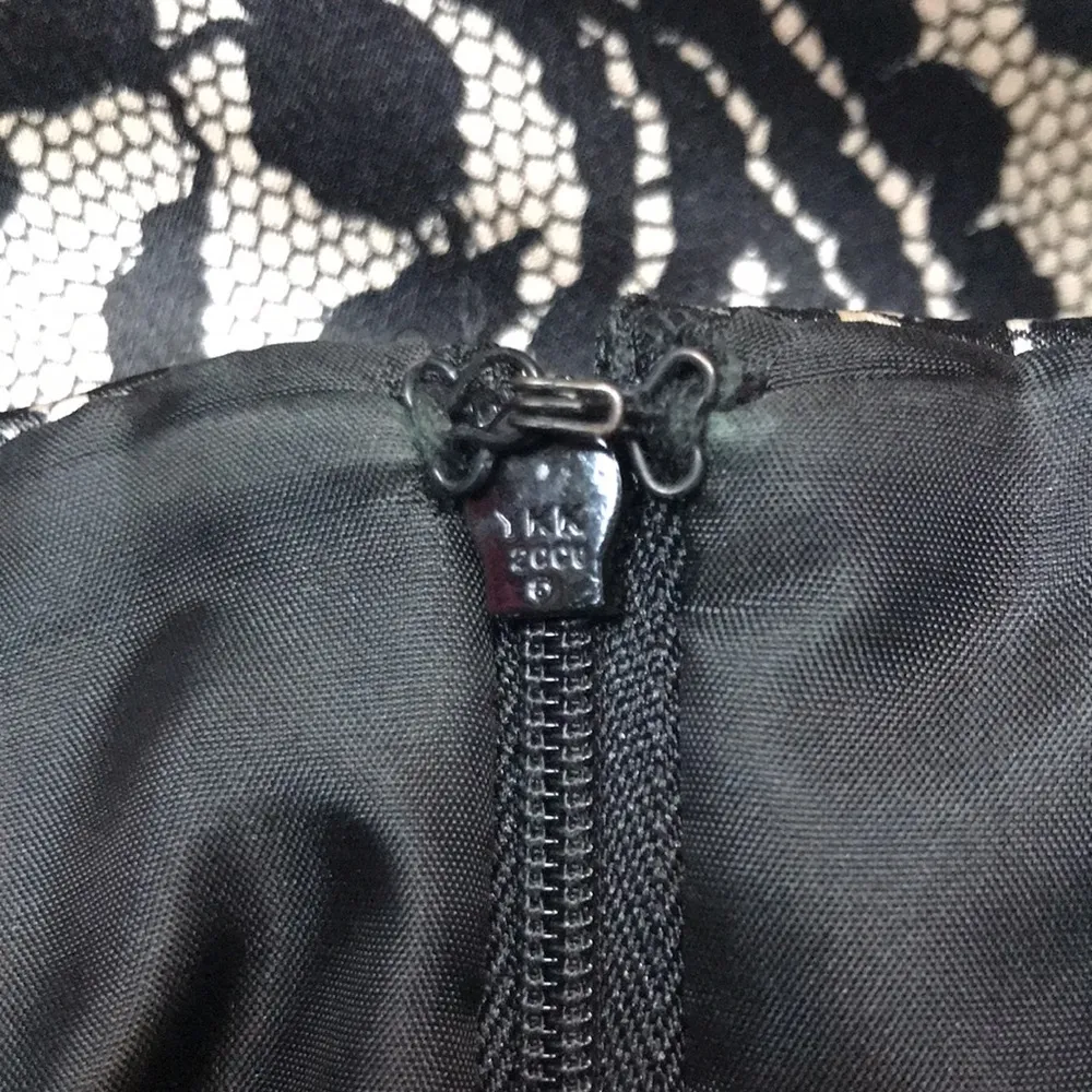 Betsy & Adam Women’s Cocktail Evening Pattern Black Beige Fit Flare Halter Dress - Image 8