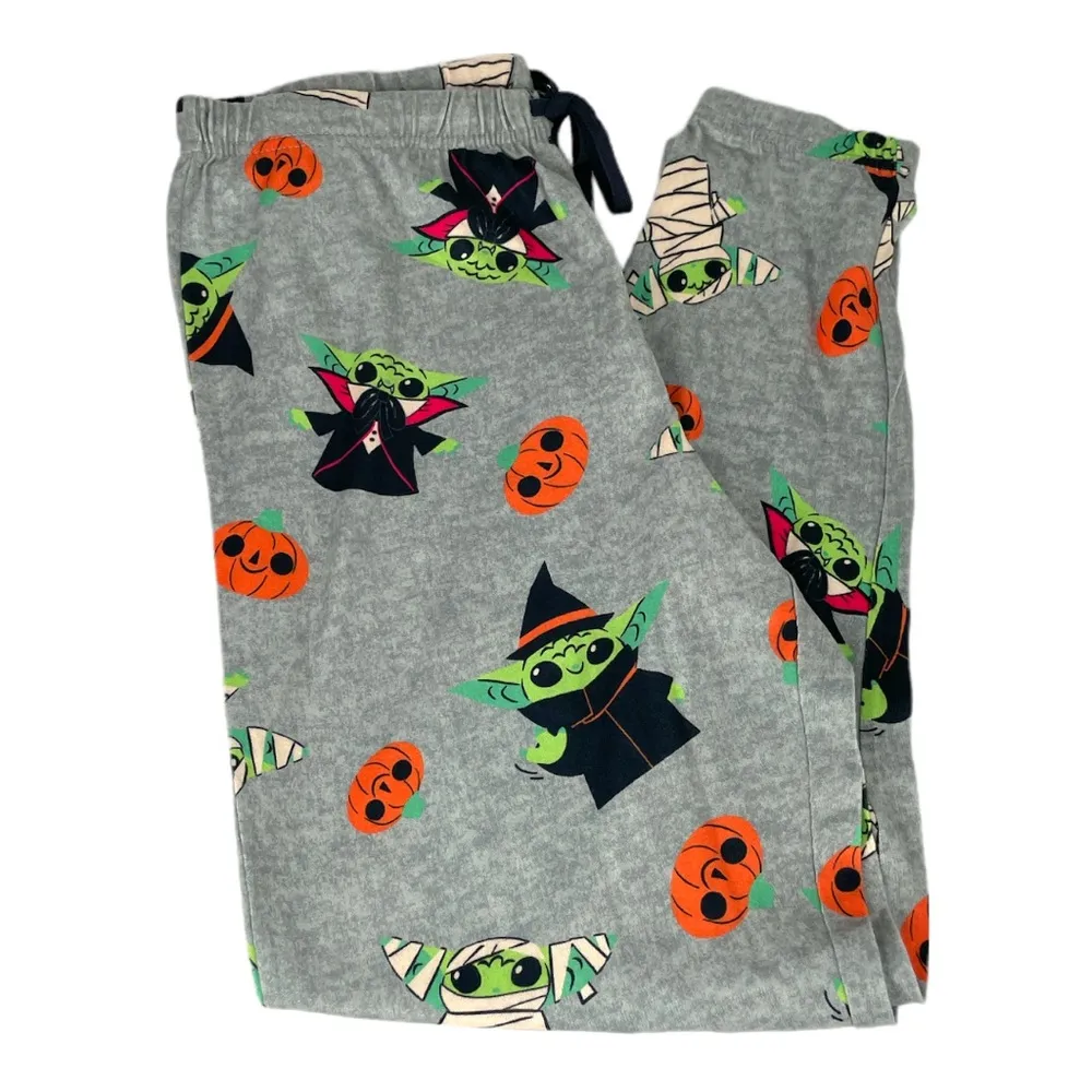 Star Wars The Mandalorian Baby Yoda Halloween Pajama Bottoms Gray Size Medium - Image 2