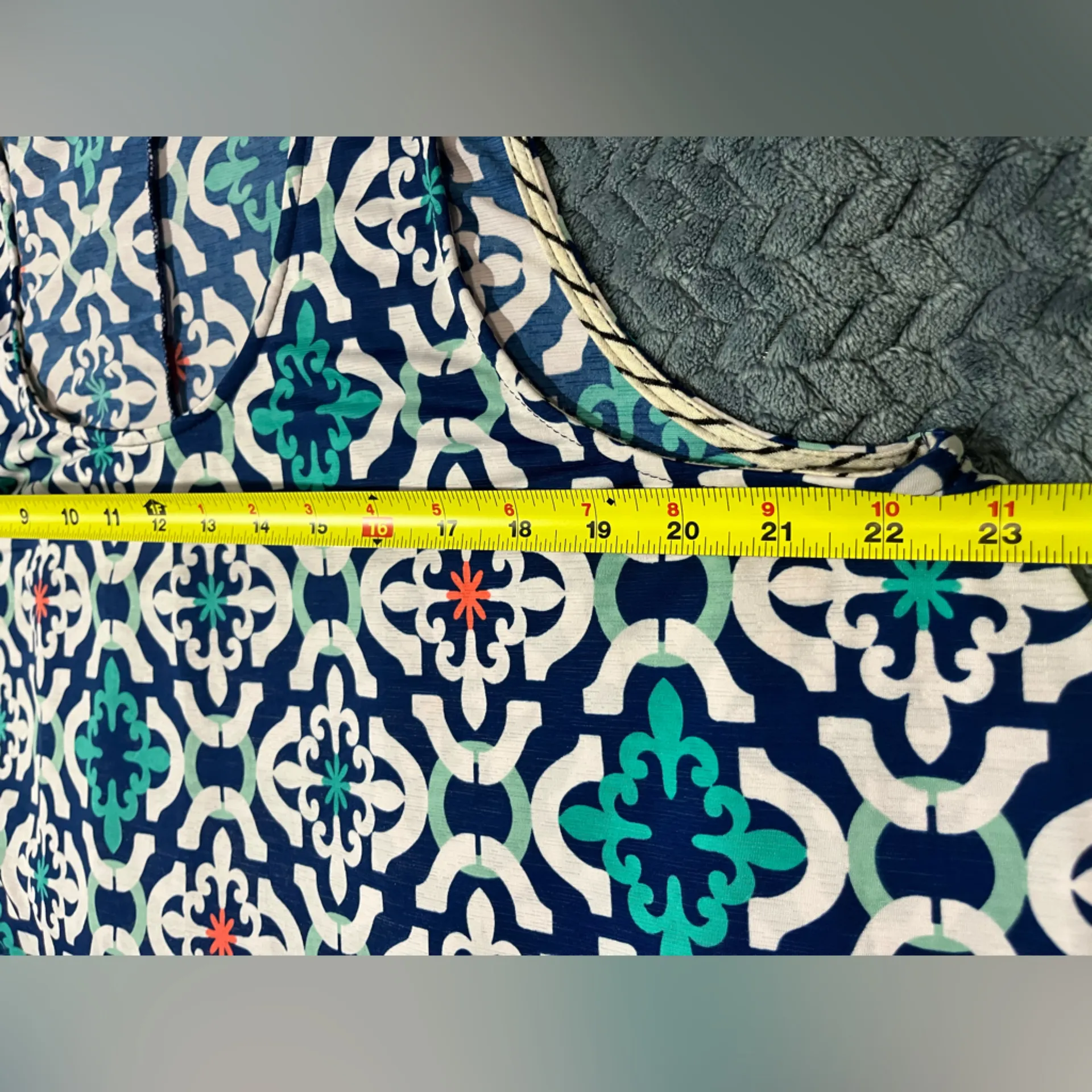 Perfectly Priscilla Made in USA Vibrant Sleeveless Tunic with Geometric Design Blue Size XL - Image 6