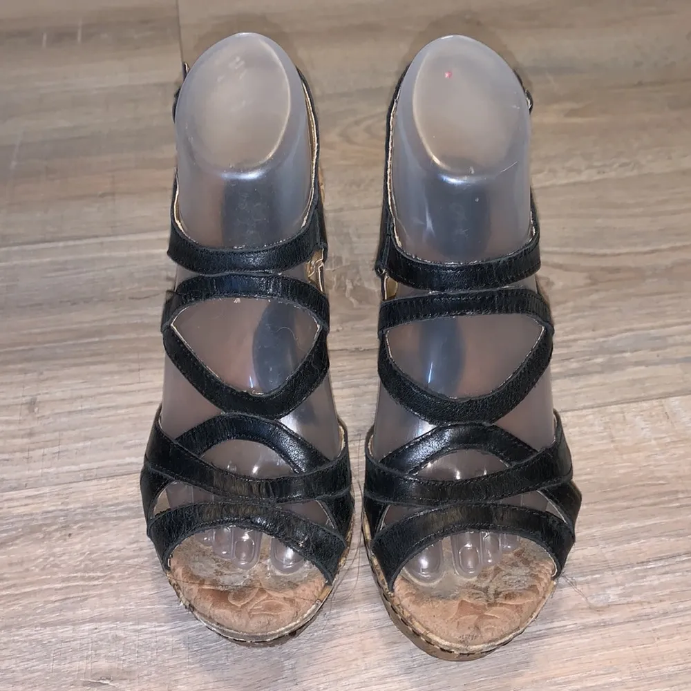 Boc born concepts cork black leather wedges Size 7 - Image 2
