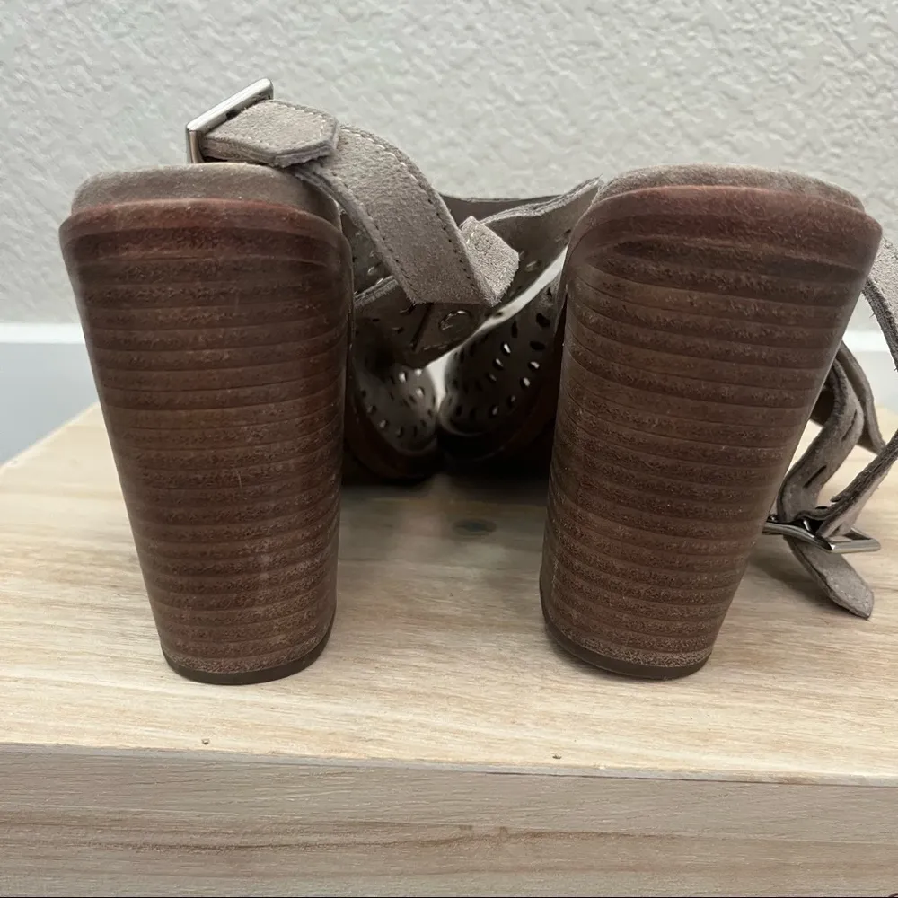 Rag & Bone Wyatt Light Brown Perforated Leather Block Heel Sandals 37.5 7.5 - Image 5