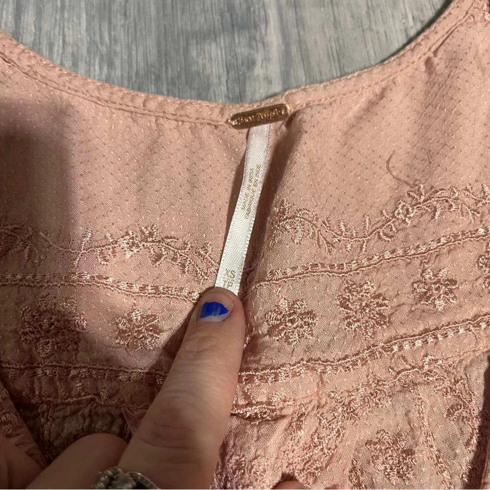 Free People Pink Embroidered Trapeze Long Sleeves Viscose V- Neck Tunic; XS - Image 4