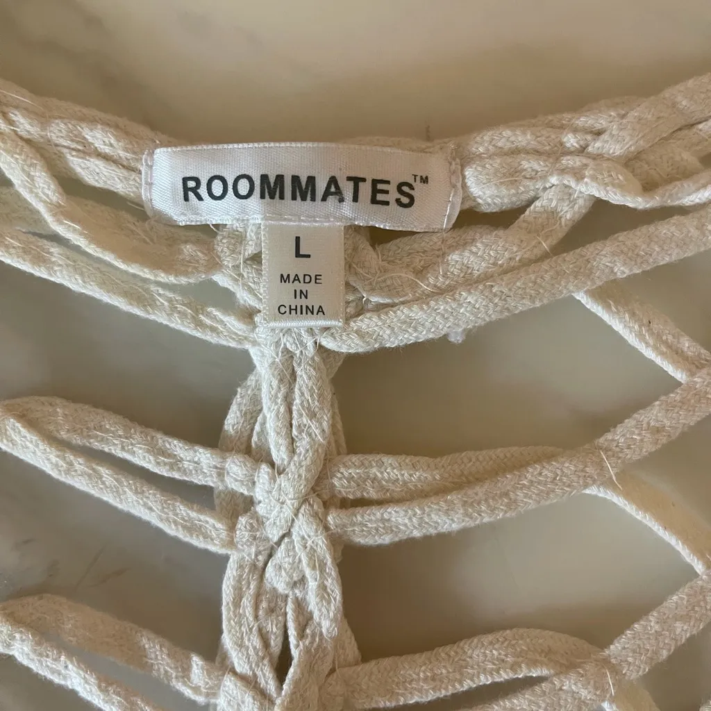 Roommates Cream Crochet Fringe Vest Boho Festival Open Weave Cotton Size L - Image 3