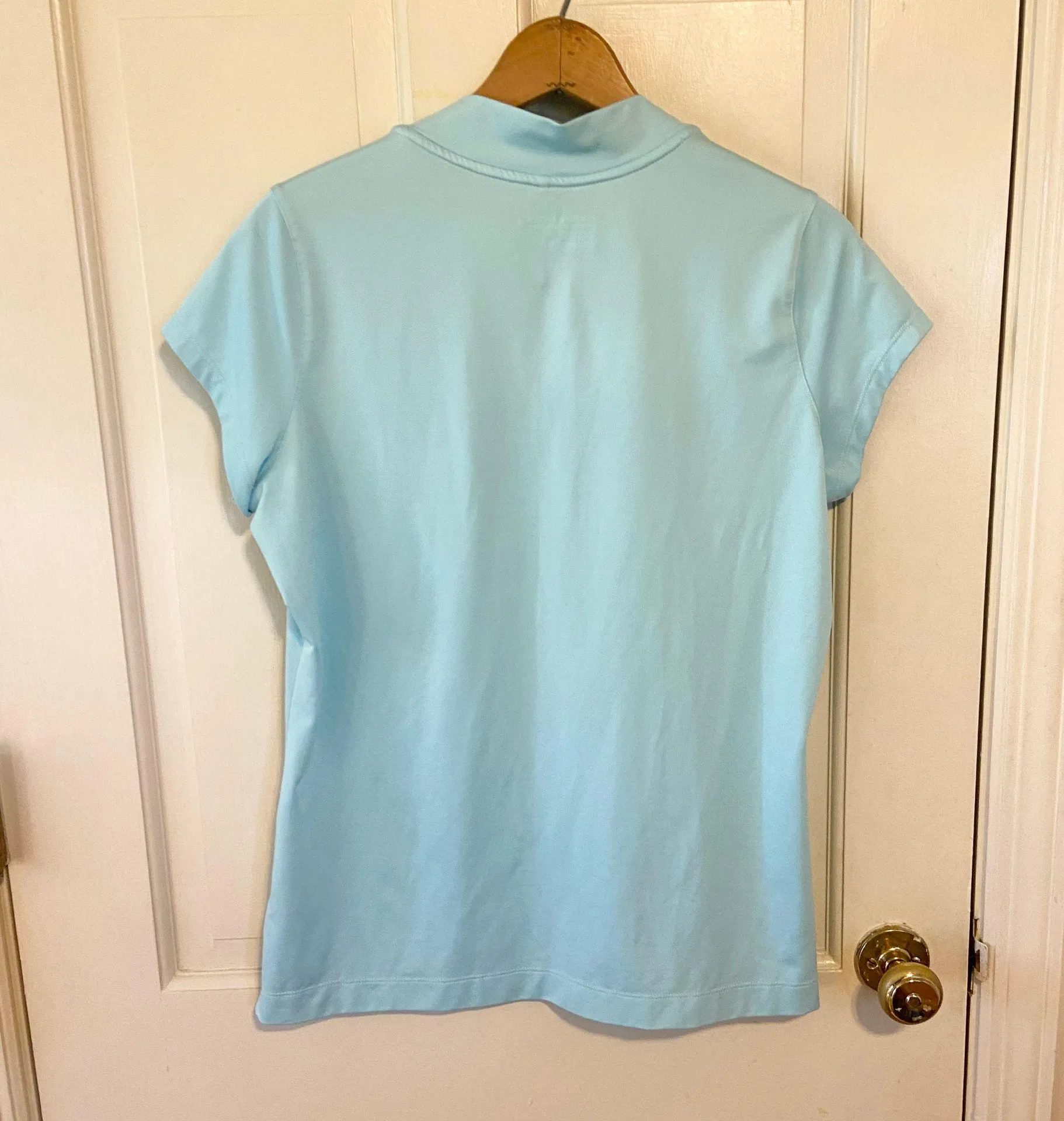 Nike golf Dri fit light blue activewear shirt - Image 2