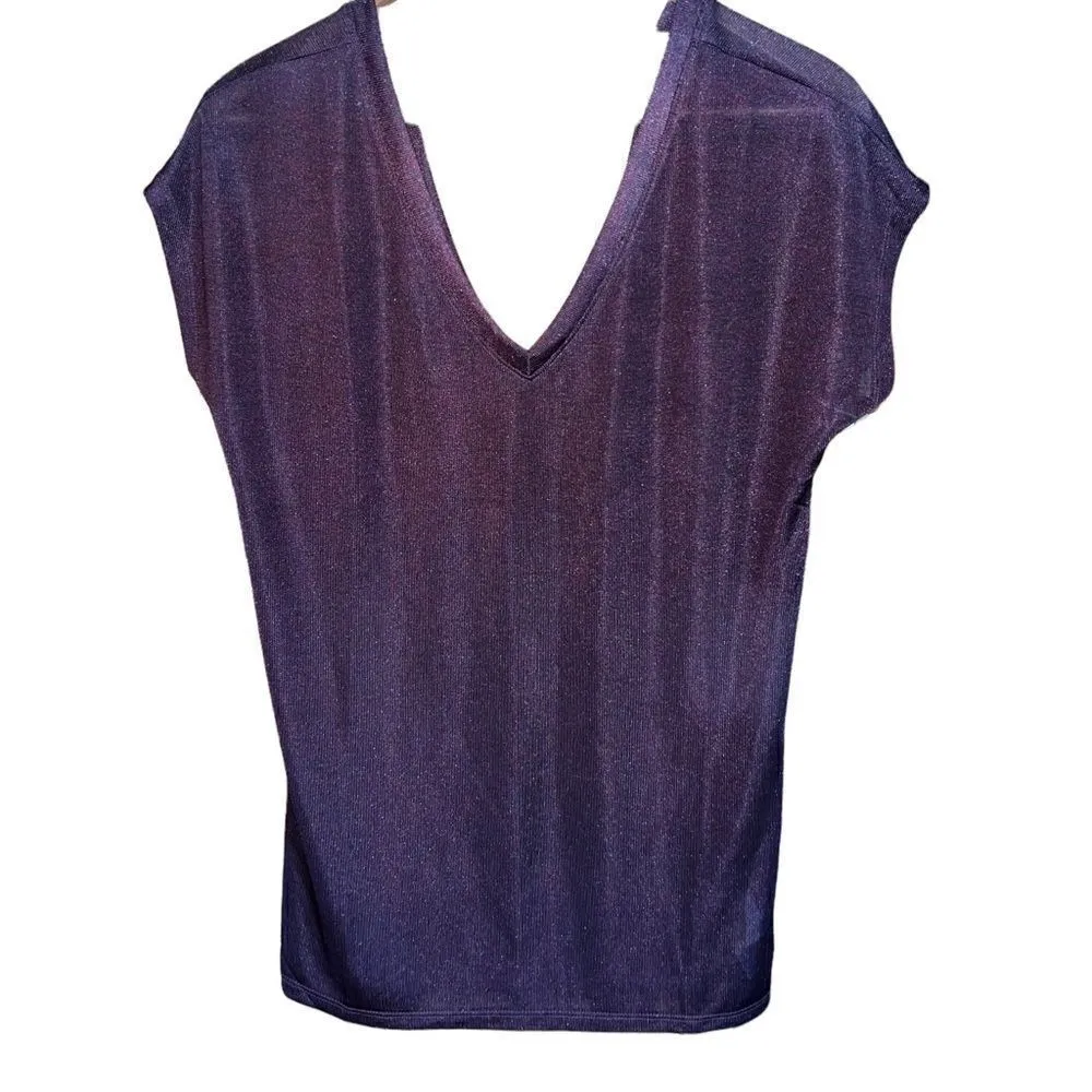 Stella & Dot v-neck cap sleeved sheer top with black and gold cross back detail - Image 2