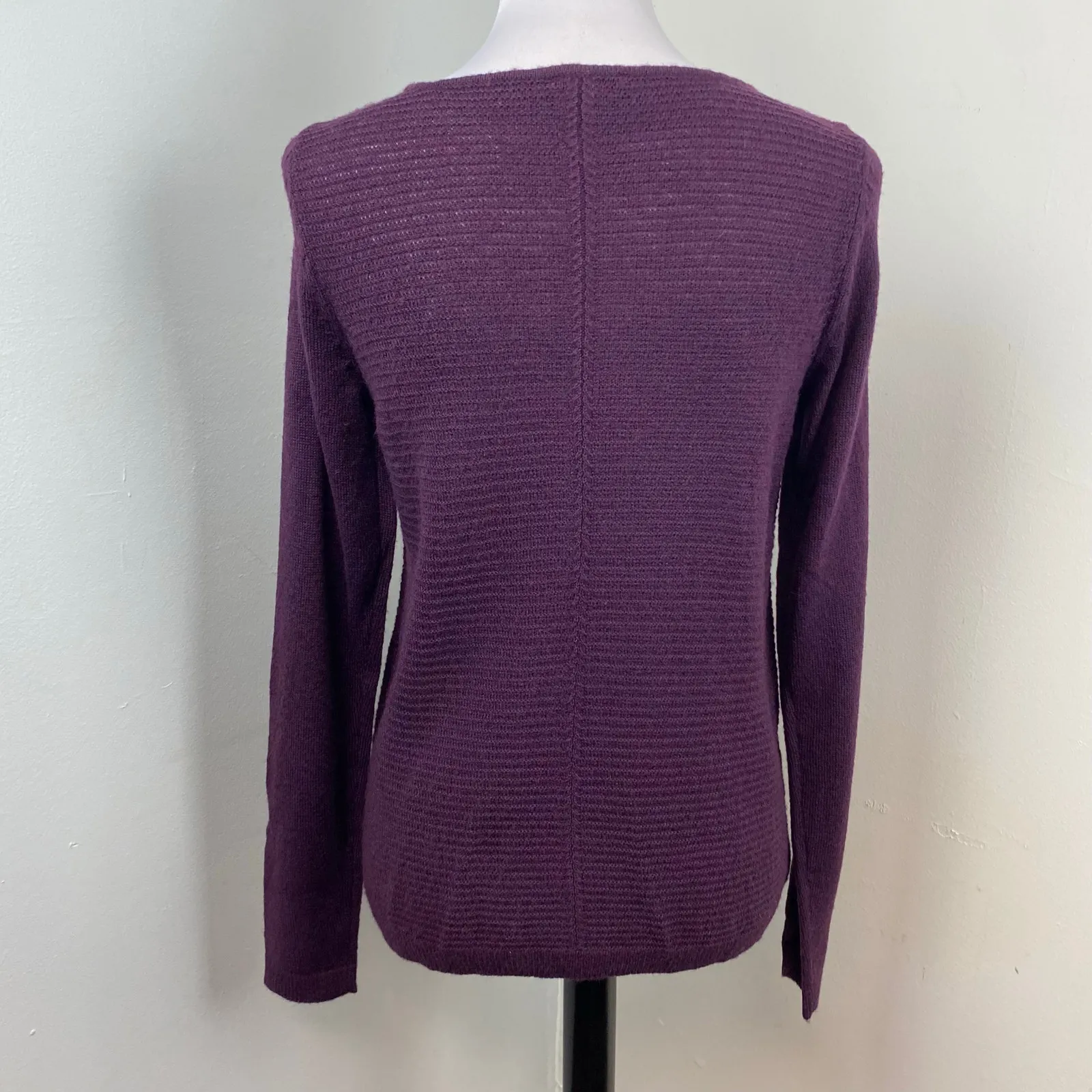 Ann Taylor Ribbed Plum Sweater Black Lace Panel Medium - Image 4