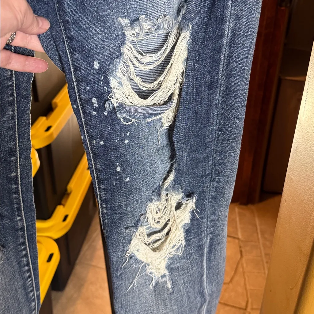 Judy Blue Dark Wash Mid Rise Distressed Blue Jeans Size Medium 29.5” Waist 7/28 - Image 12