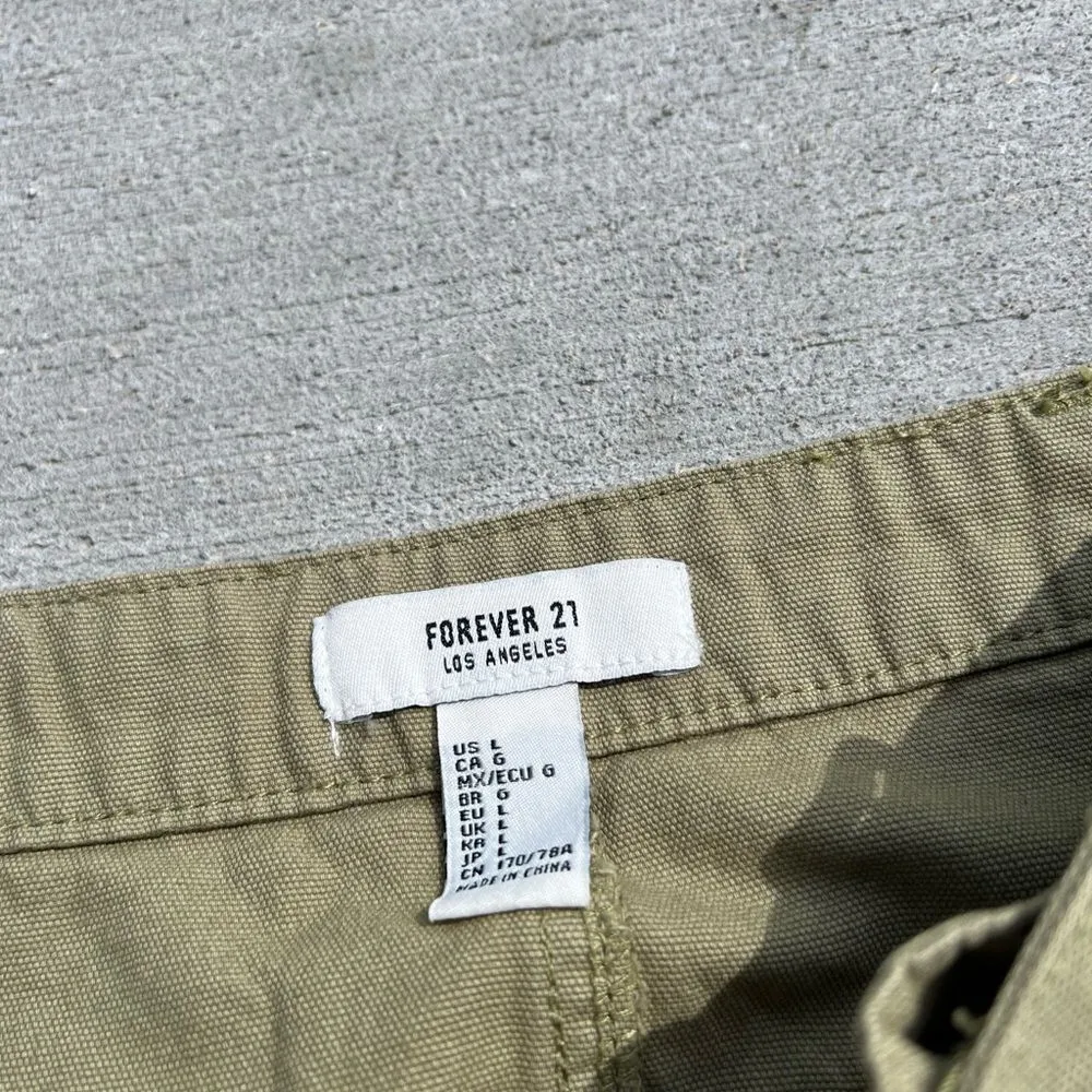 Forever 21 NWT Green Cargo Pocket Mini Skirt Size Large - Image 10