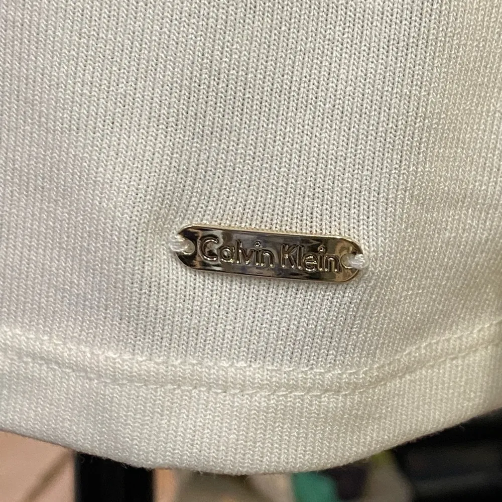 Calvin Klein Women’s Bell Sleeve Sweater Cream Size S NWT - Image 9