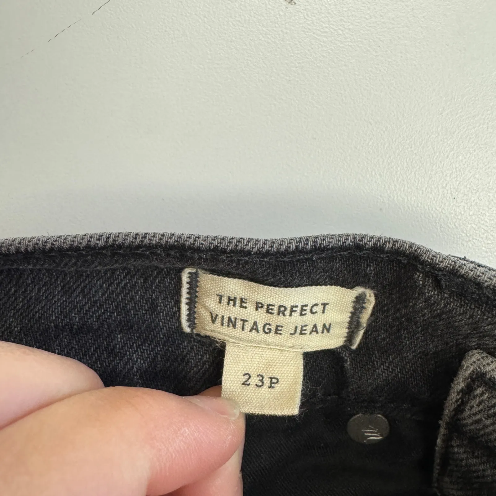 Madewell Jeans Womens Size 23P The Perfect Vintage Tapered Lunar Grey Wash Denim - Image 7