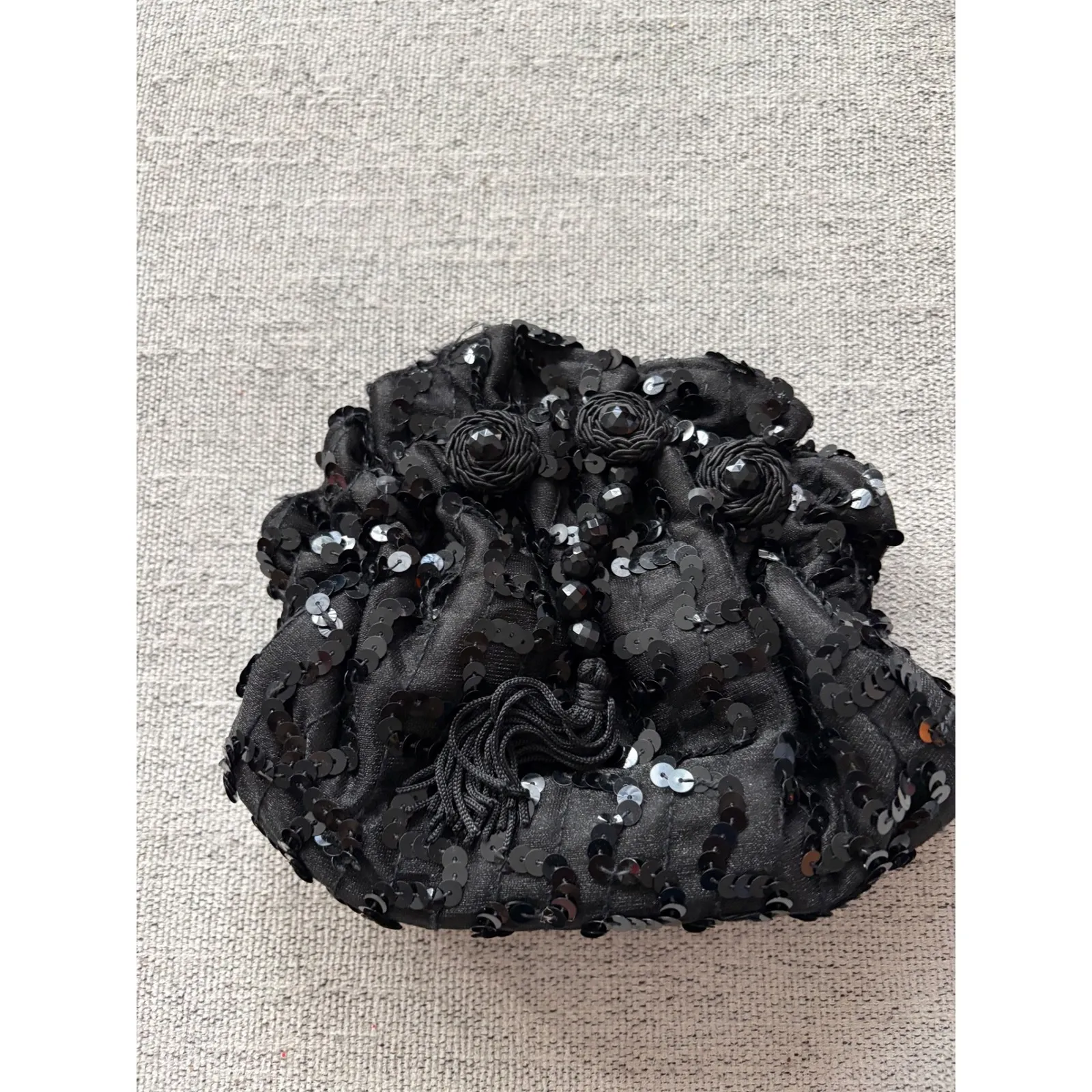 Sparkly Black Sequin Ruched Drawstring Evening Bag - Image 7