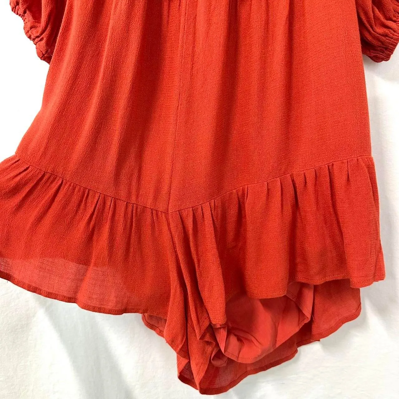 LULU'S NWT Orange Off The Shoulder‎ Romper Ruffles Bow Womens M Bohemian Western - Image 4