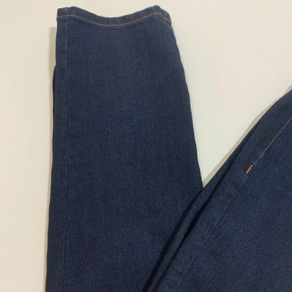 CHAPS  Classic Stretch Pull On Elastic Waist Jean - Image 3