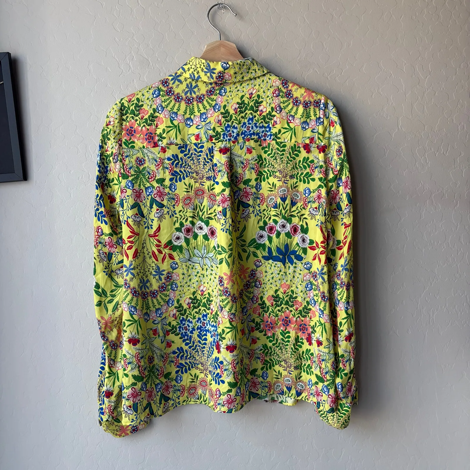 Alice and Olivia‎ Button Down Top Willa Yellow Floral Print Blouse Size Small - Image 6
