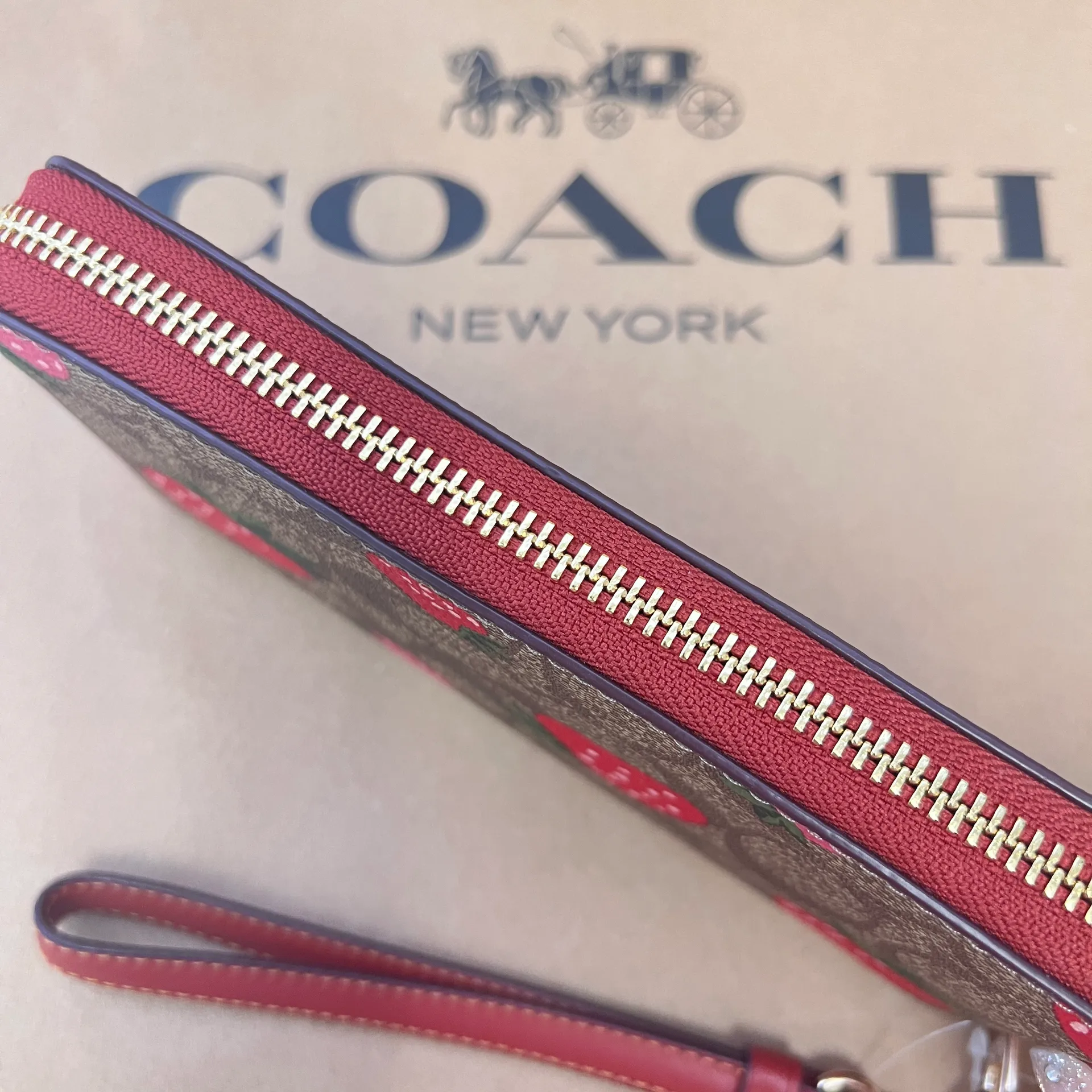 Coach Long Zip Around Wallet In Signature Canvas With Wild Strawberry Print ch523 - Image 3