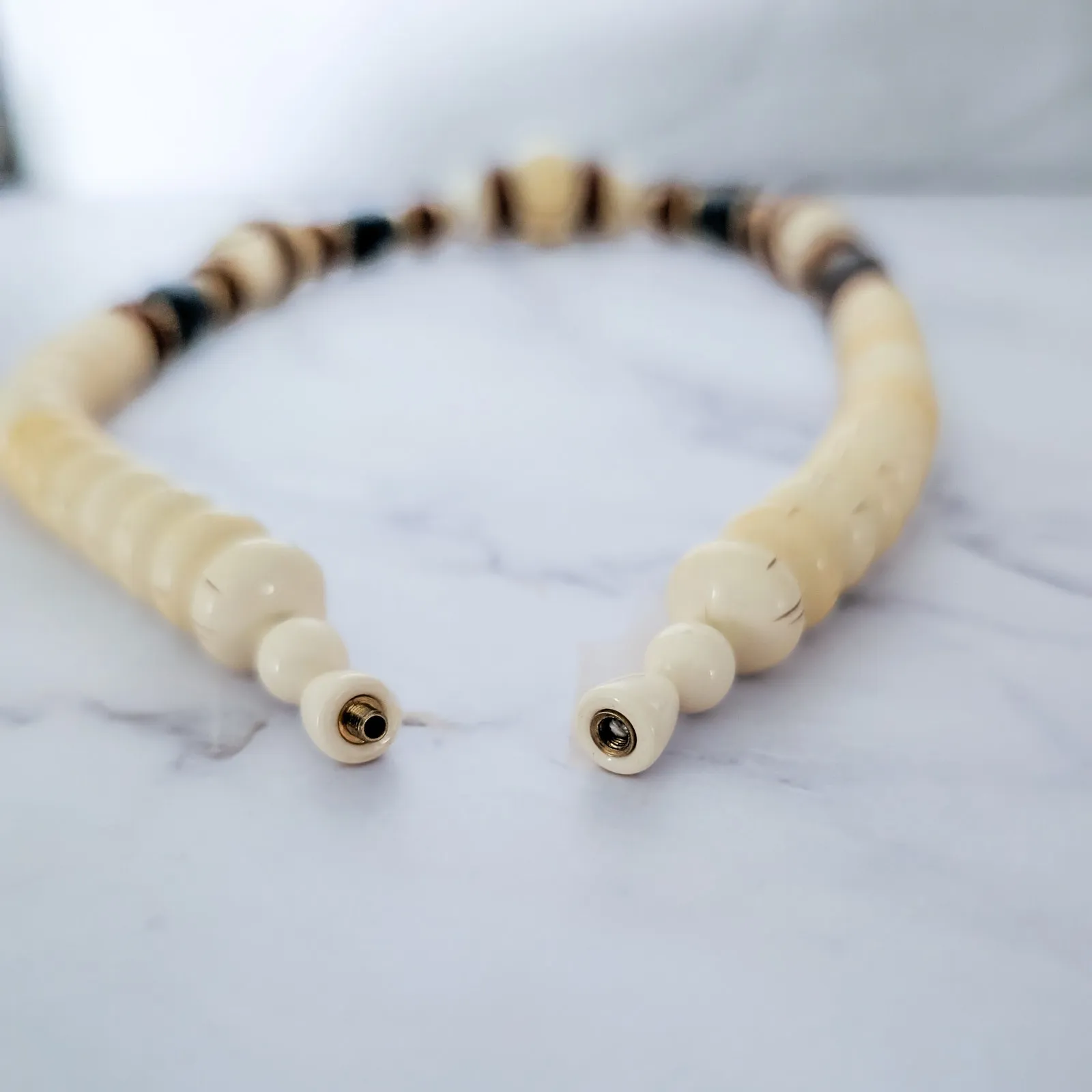 Vintage Necklace 1980's Cream Brown Blu Gold Tone Chunky Statement Necklace - Image 3