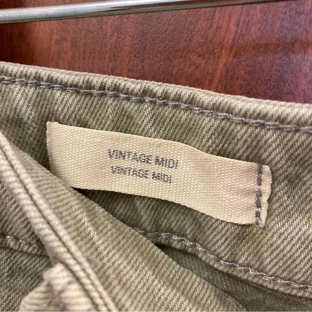 UNIVERSAL THREAD Gray Vintage Midi Shorts Raw Hem Size 10 - Image 6