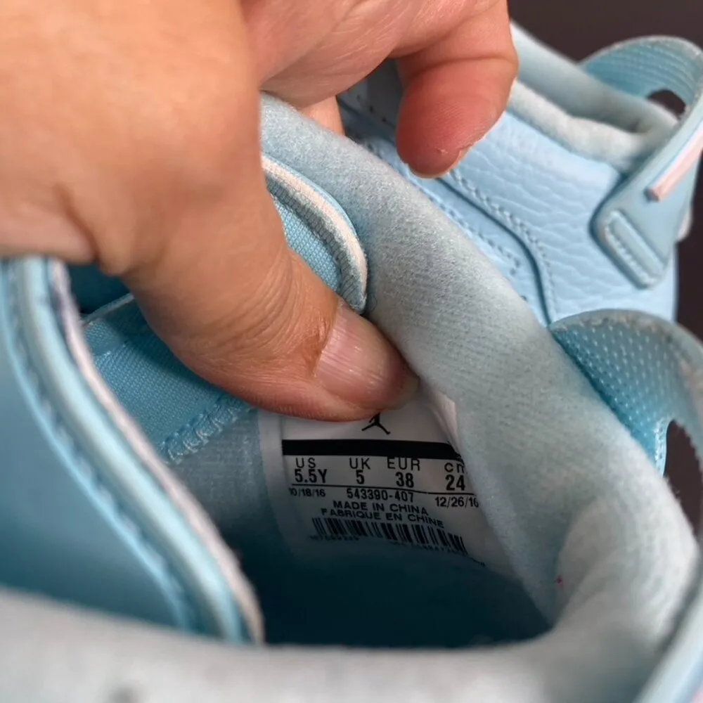 Air Jordan 6 Retro Pantone GG Still Blue Sneakers Size 5.5Y/Womens 7 - Image 6