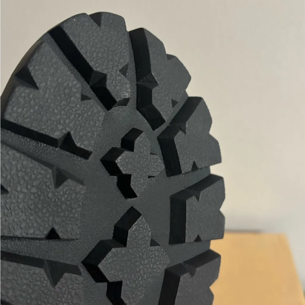 Jambu Icicle water resistant Gunmetal boots NWT - Image 10