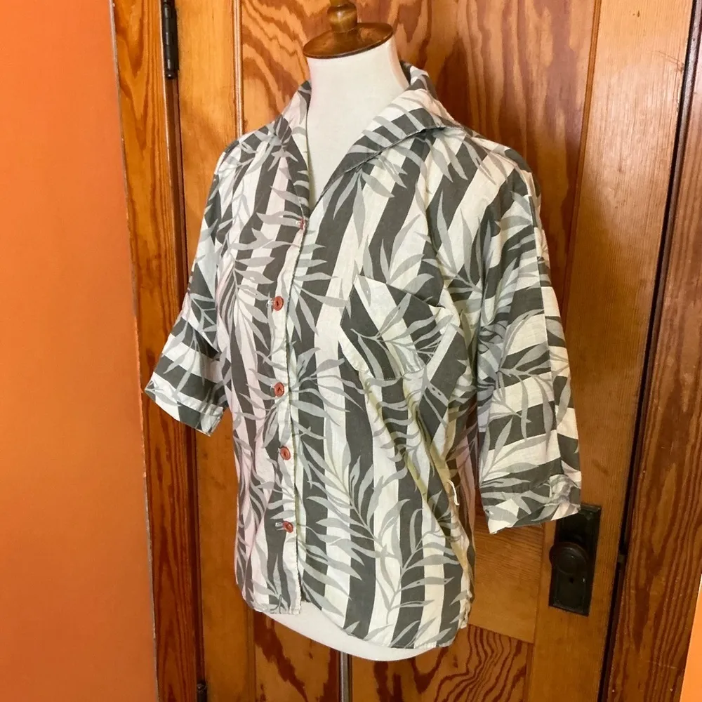 Vtg 80s tropical leaves & stripes button down Shirt Green - Image 7