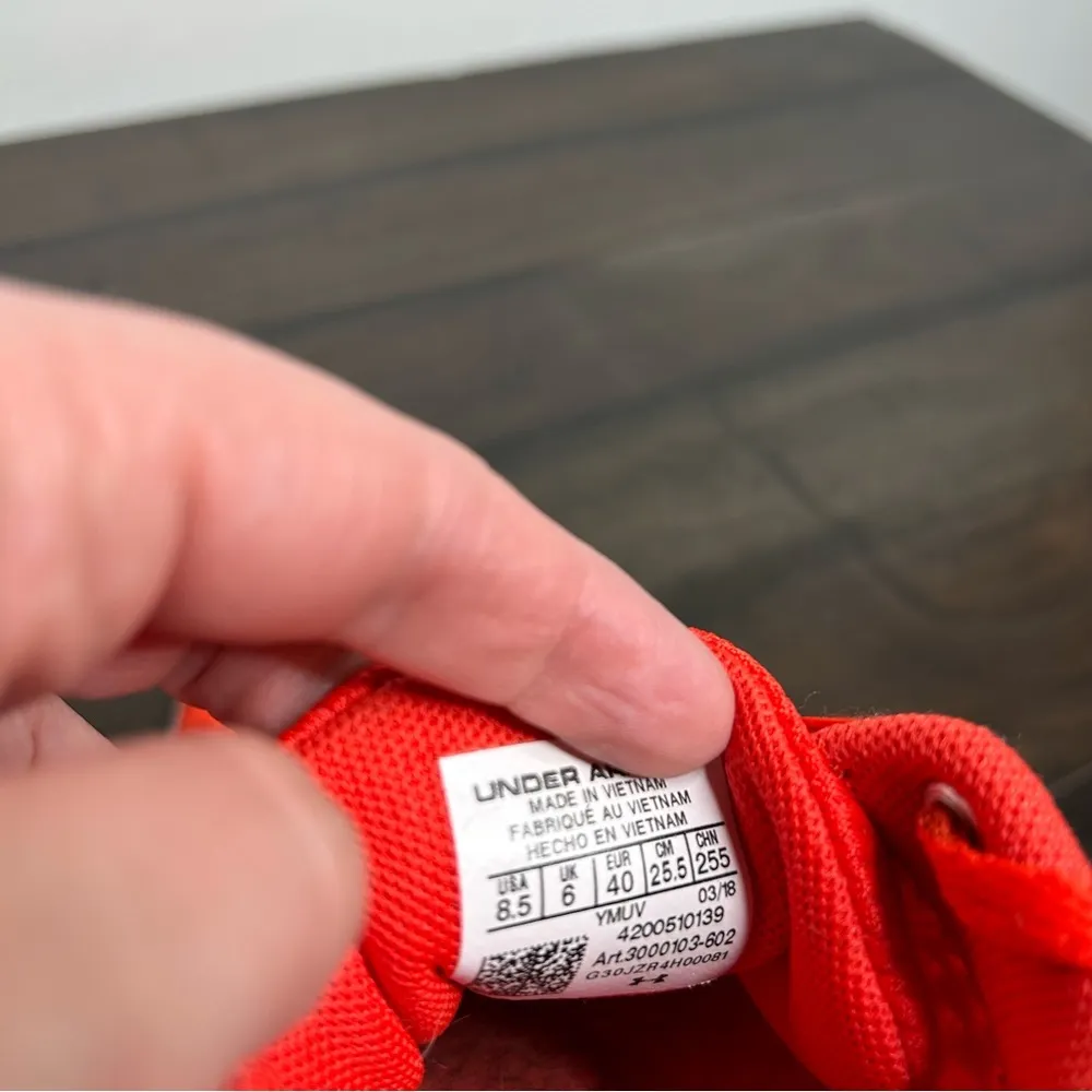 Under Armour Vibrant Orange shoes Sneakers 8.5 - Image 5