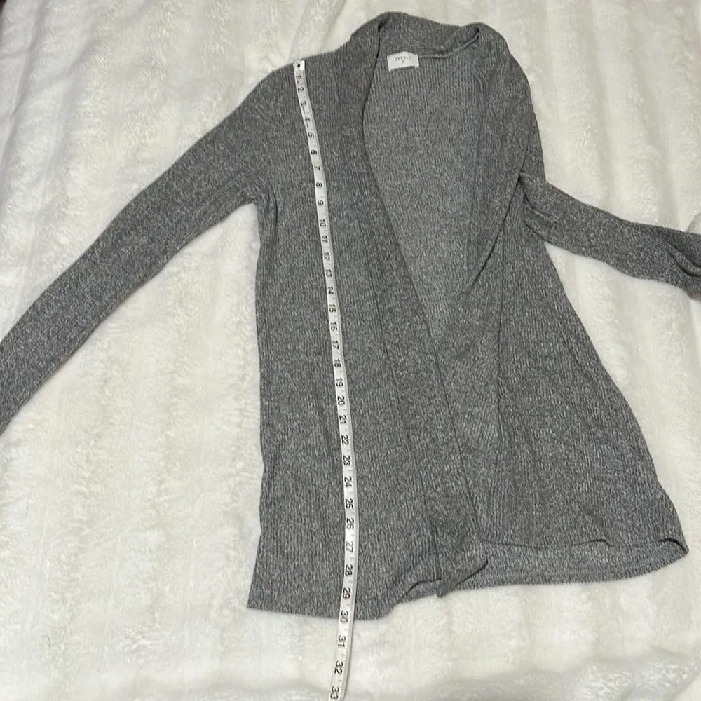 Everly  medium Gray Knit Cardigan - Image 5