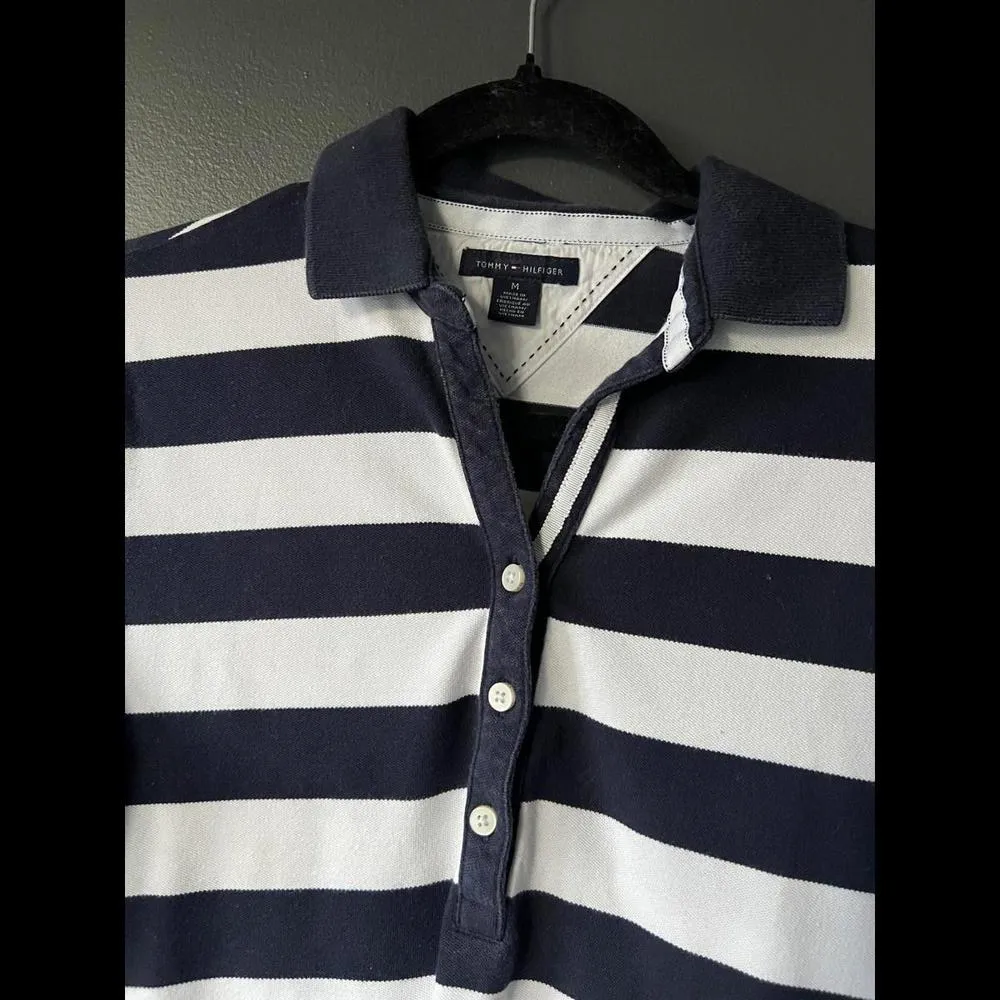 Tommy Hilfiger Navy and White Stripe Polo Shirt size Medium - Image 3