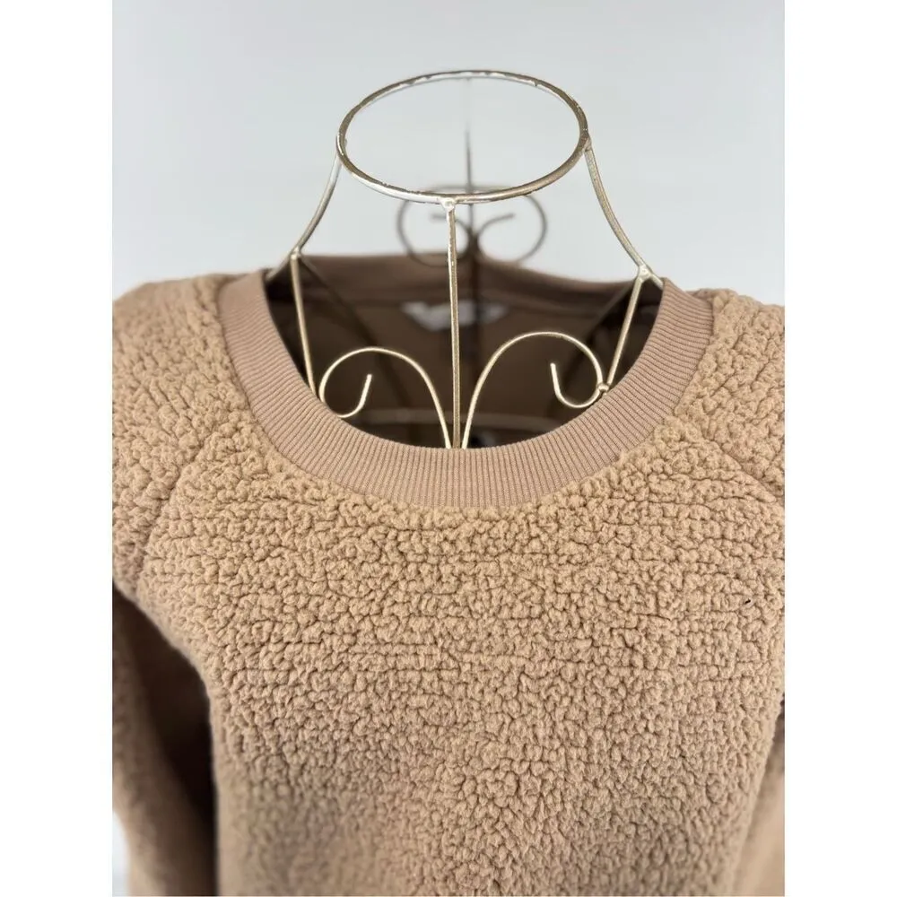 Banana Republic Long Sleeve Teddy Sherpa Fleece Crew Neck Sweater Size Medium - Image 5