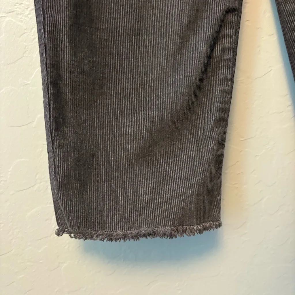 Aerie dark gray corduroy werk & play bib raw hem jumpsuit overalls XS - Image 11