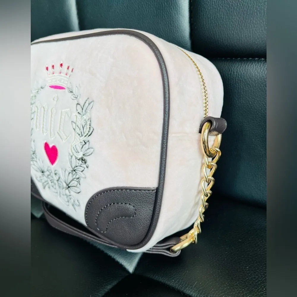 Juicy Couture Heritage Pink Velour Crossbody Bag Powder Blush NWT - Image 3