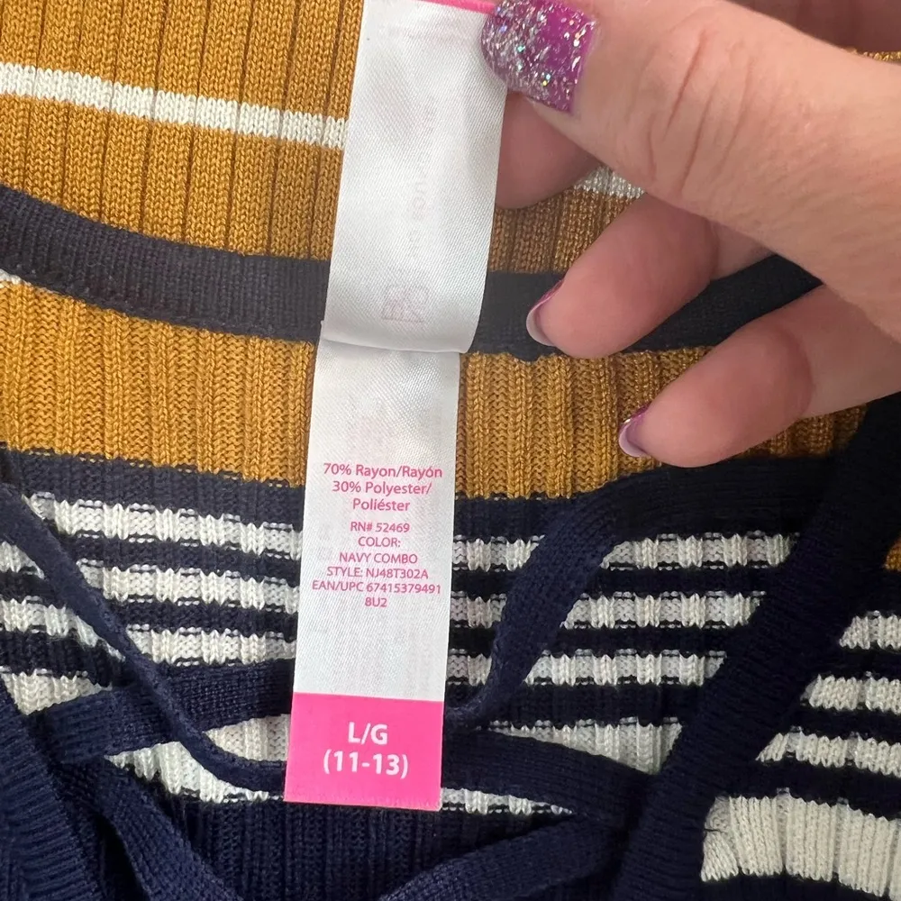 Juniors No Boundaries Sweater Dress L - Image 10