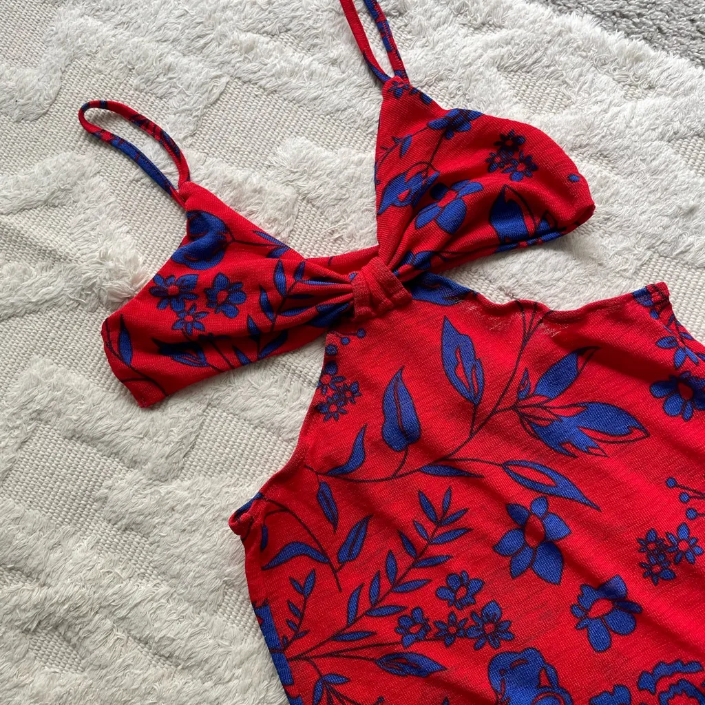 Shein red flower side cut out Bodycon fitted mini sun dress - Image 3