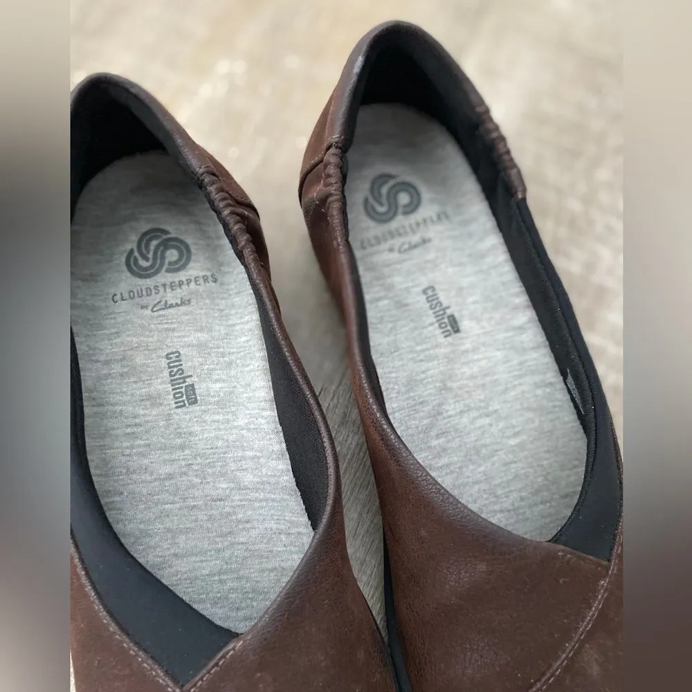 CLARKS Cloudsteppers Sillian Jetay Comfort Shoes Womens 7 Round Toe Flats Work - Image 8