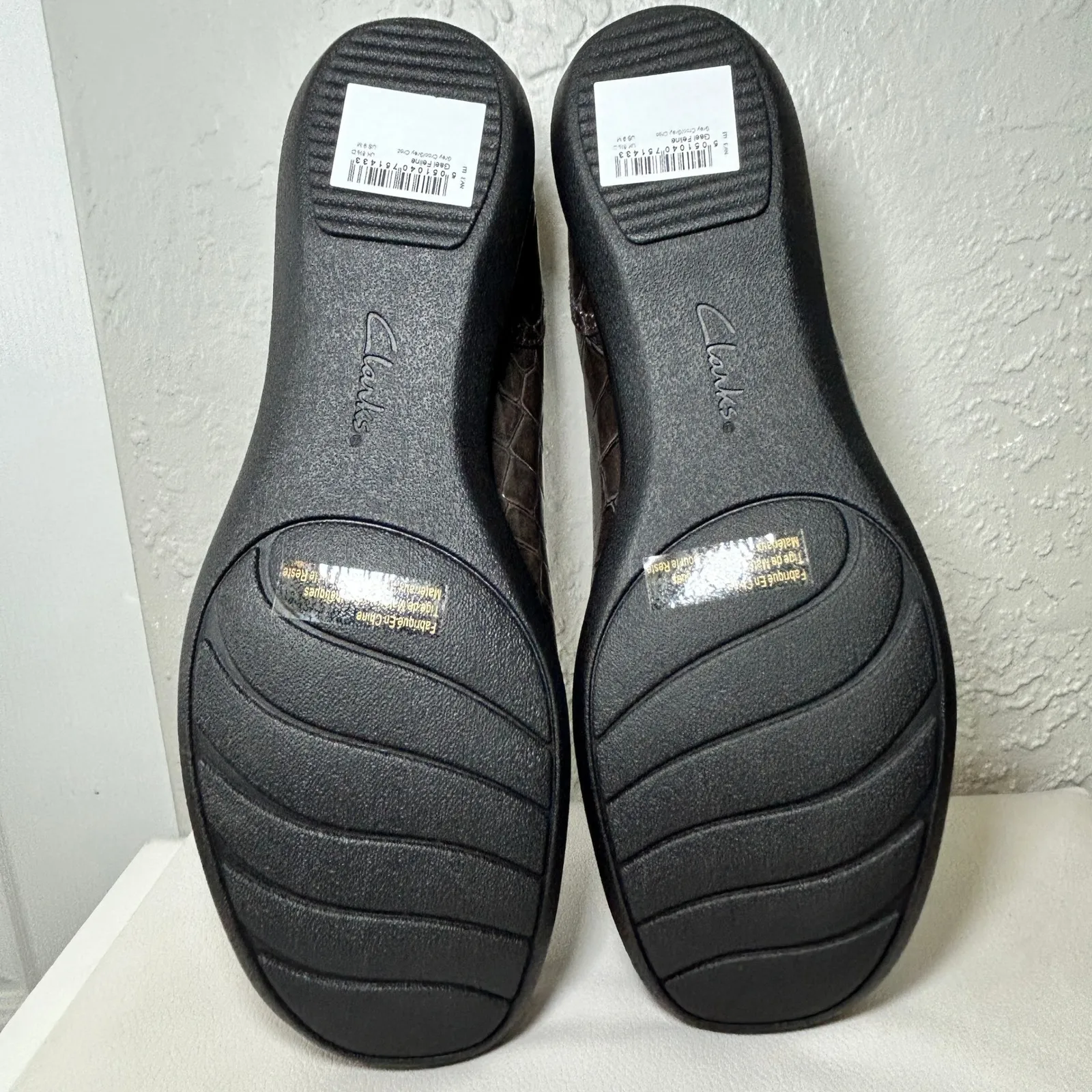 NIB Clarks‎ Gael Feline Grey Croc Leather Slip On Loafer Comfort Shoes Size 9 - Image 8