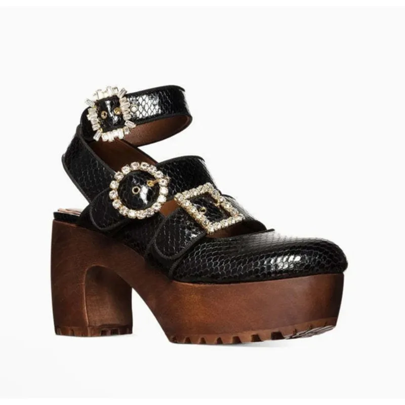 AUTUMN ADEIGBO TRIPLE STRAP CLOG - Image 2