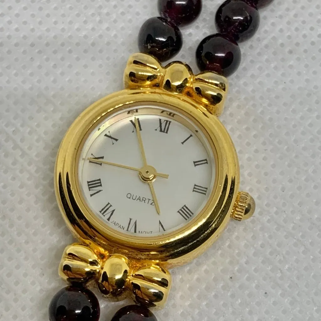 Vintage HMI women watch gold tone case 21mm round mop dial size 7” running - Image 3