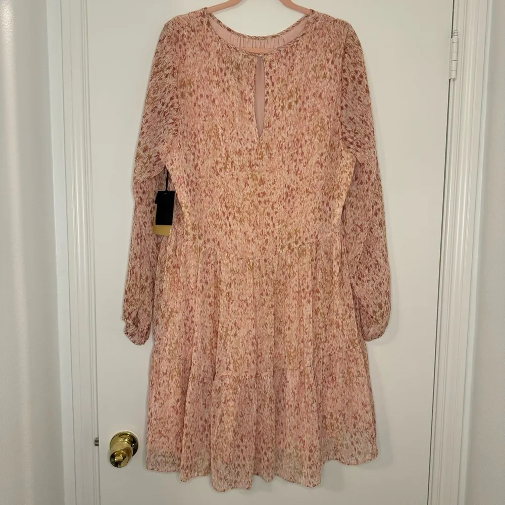 NWT Halogen Abstract Print Long Sleeve Tiered Dress in Ballet Slipper Size XXL - Image 4