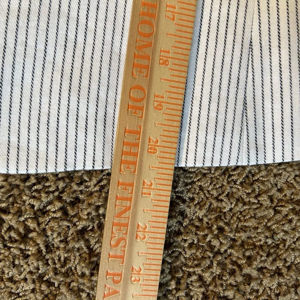 Banana Republic  Womens 4P Single Button Pinstriped Blazer Jacket - Image 6