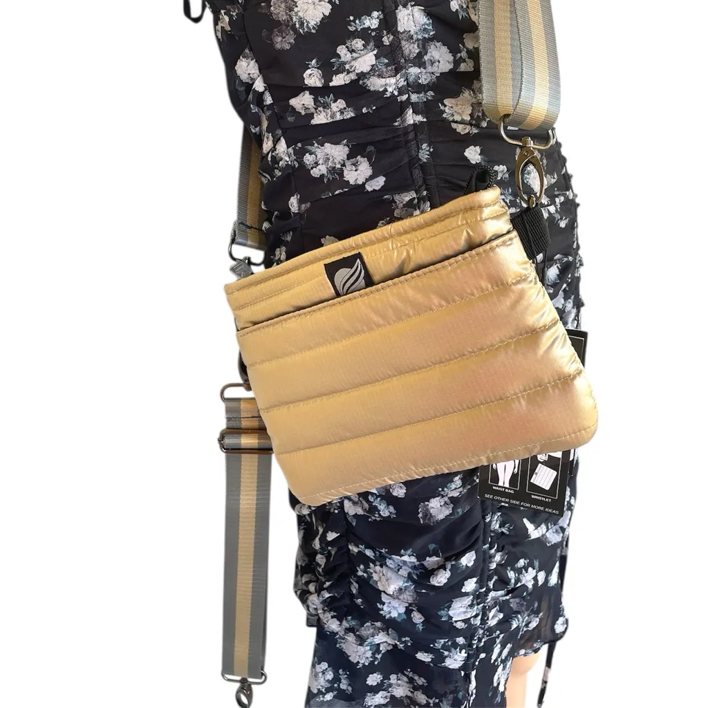 THINK ROYLN Dynasty Comvertible Tote Clutch Bag Nilon Gold And Black - Image 9