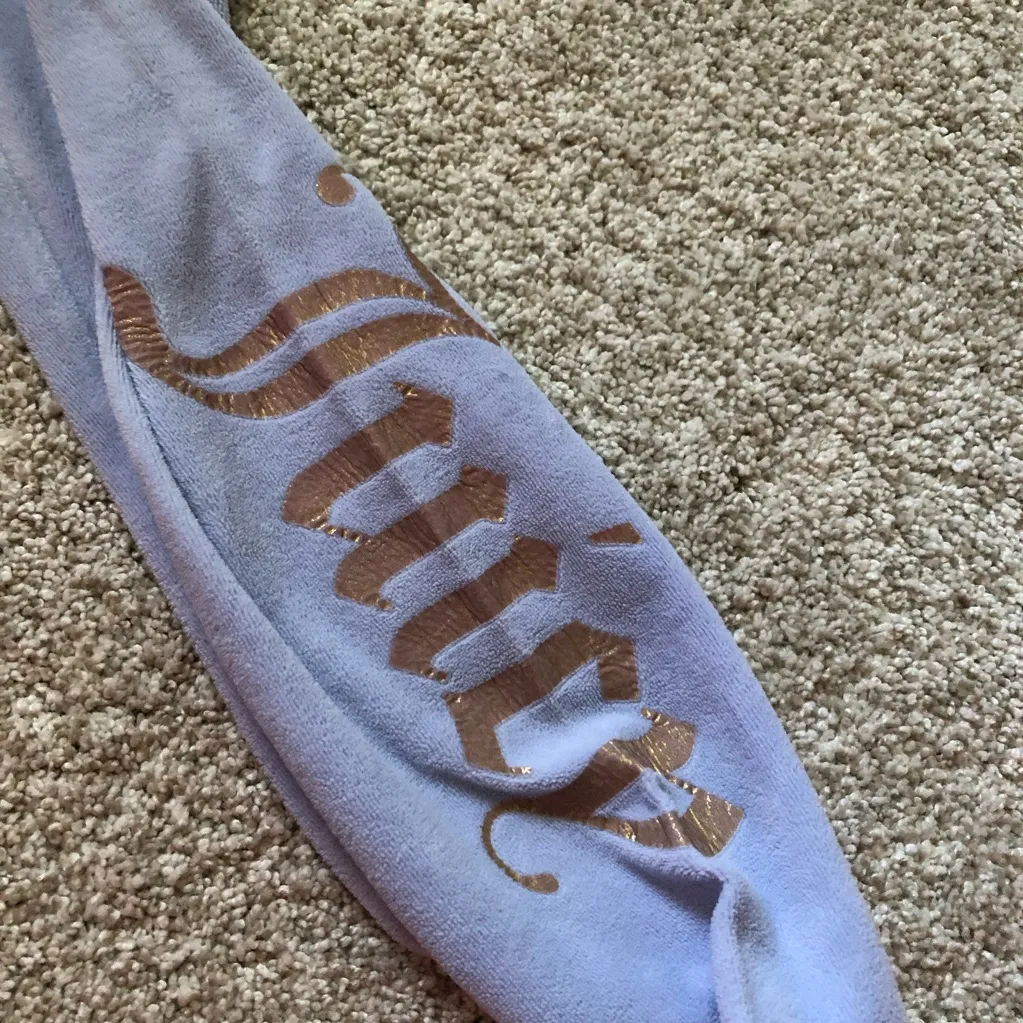 Vintage Y2K Juicy Couture joggers sweatpants sz M cotton blend  some white spots - Image 5