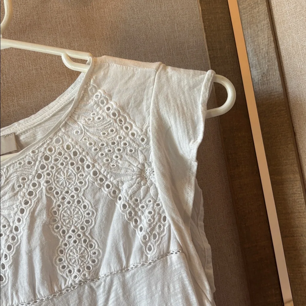 LOFT white eyelet Accent Blouse medium - Image 2