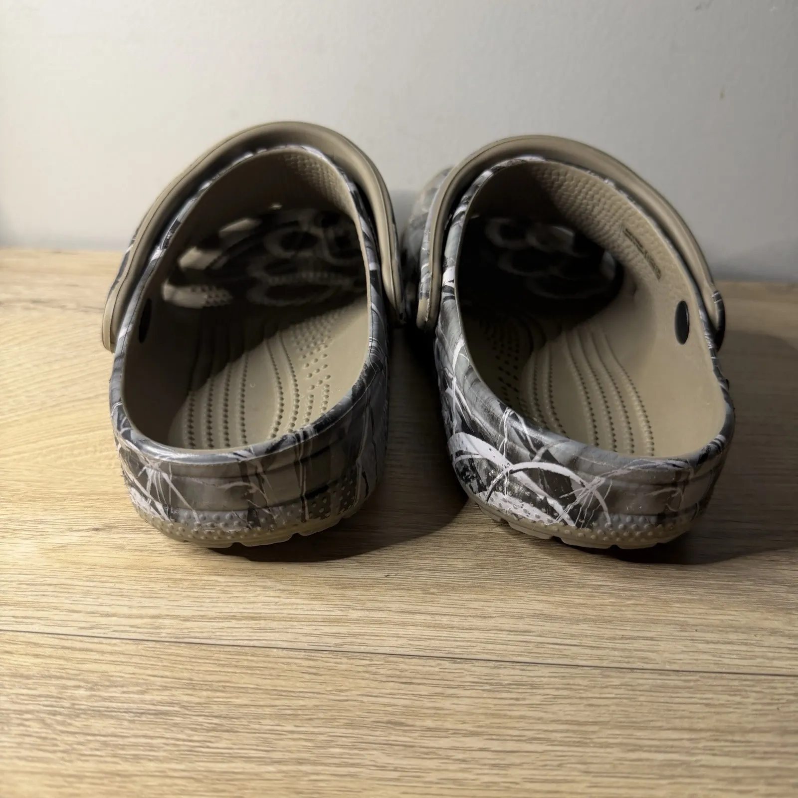 Crocs Classic Clog Camo RealTree Edge Mens Size 7 Womens Size 9 Slip On M7 W9 - Image 5