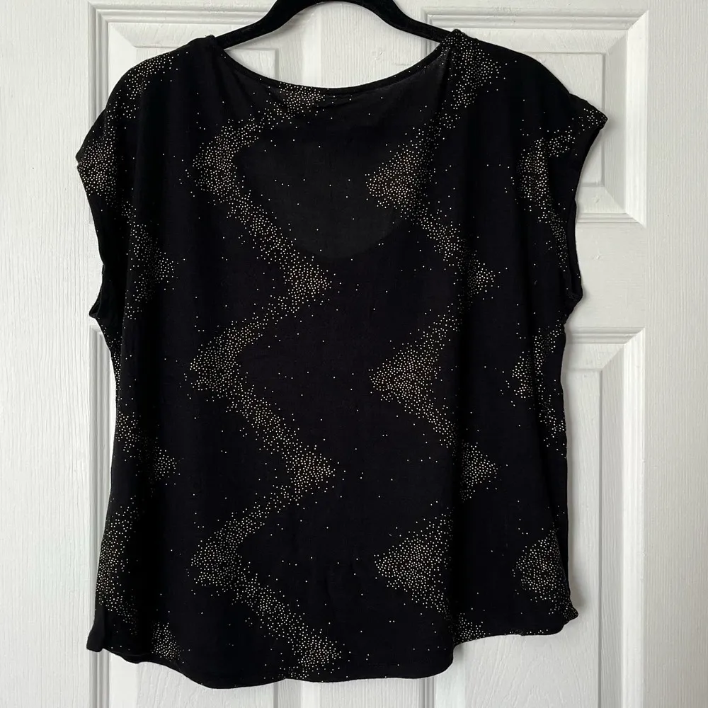 Jennifer Lopez Embellished Tee - Size M - Image 4