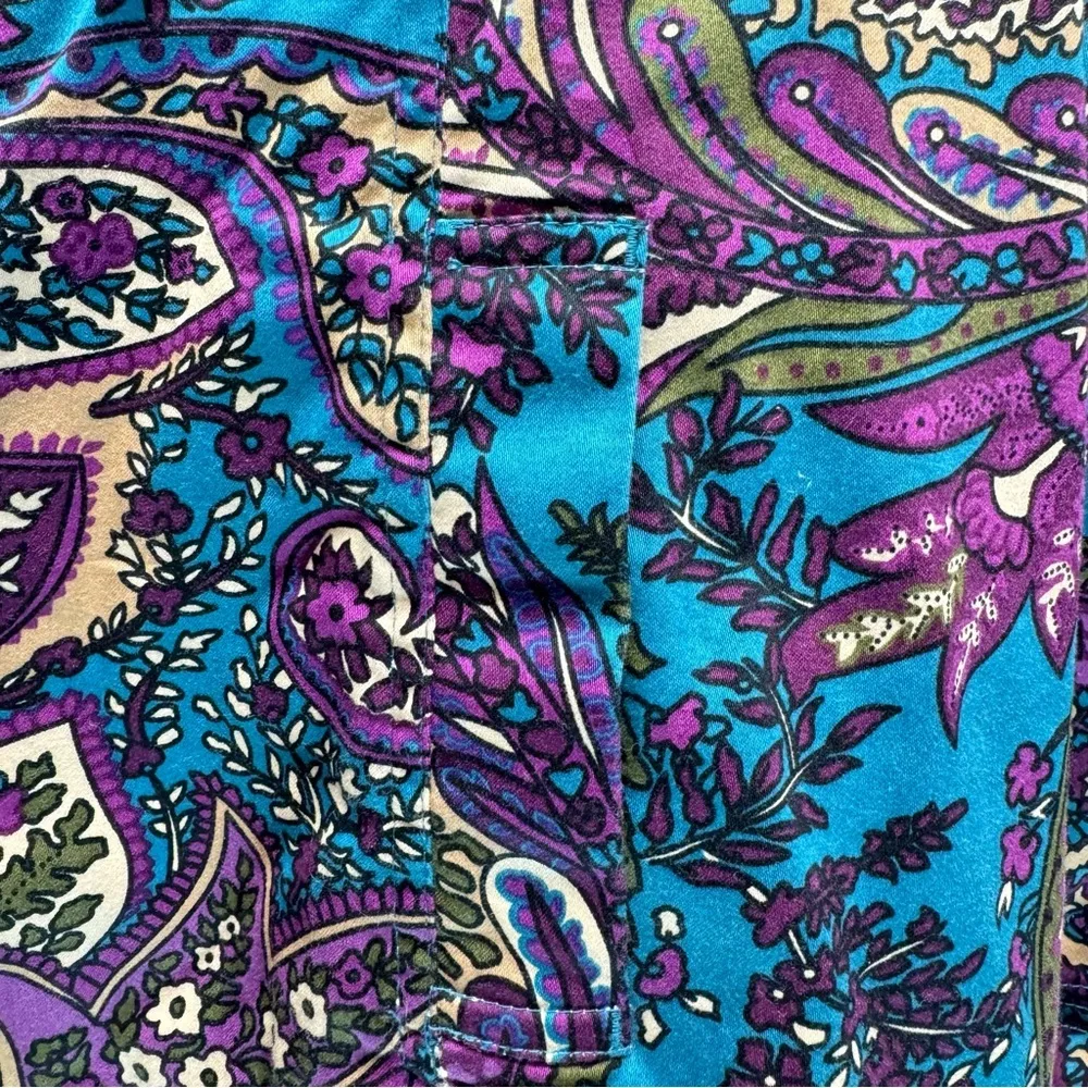 Chico’s Additions Paisley Button Front Long Sleeve Jacket Free Bonus Tank Top - Image 10