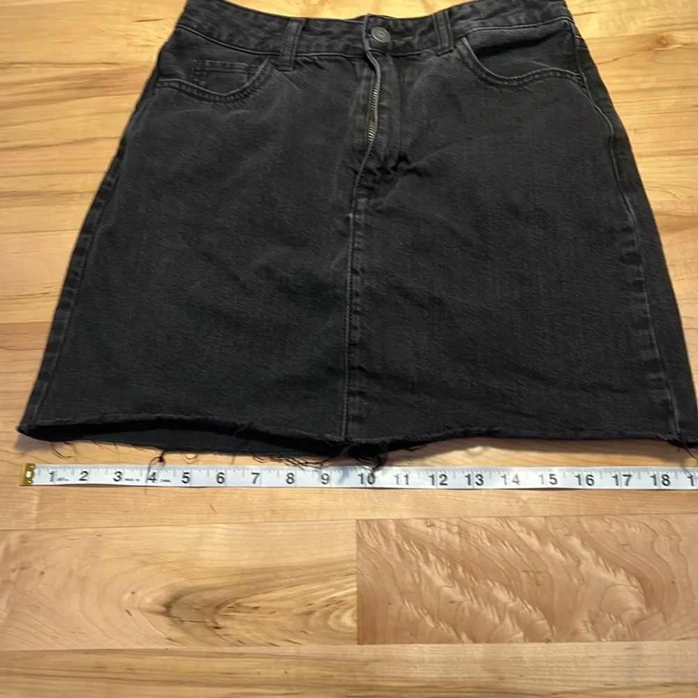 Hollister Black Ultra High-Rise Jean Skirt - size 27 - Image 7