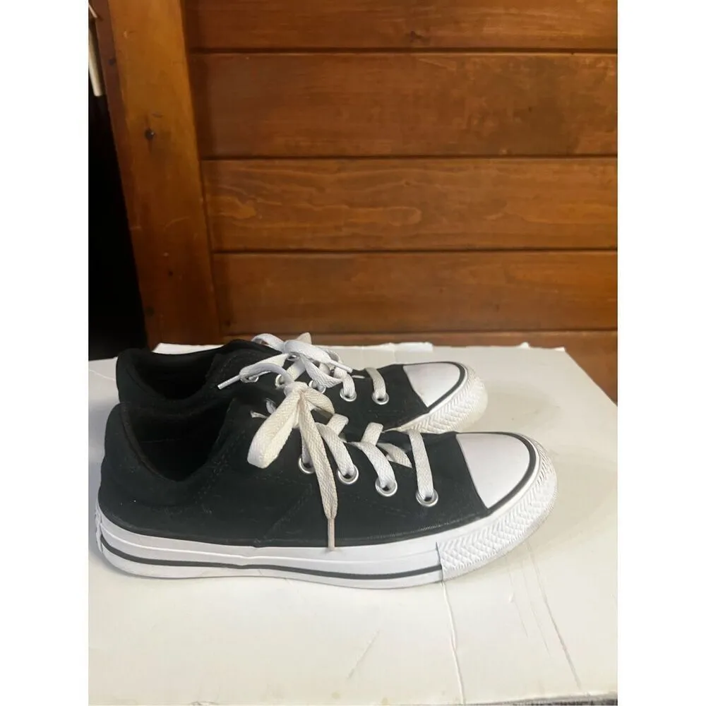 Converse Chuck Taylor All Star Madison Canvas Sz 6 Black - Image 2